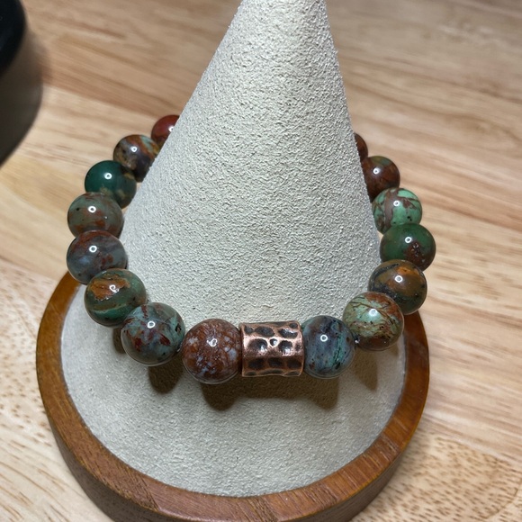 African Green Opal (10mm) with Copper Accent - Picture 2 of 6